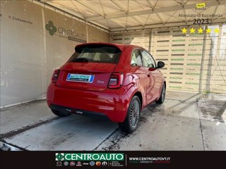 FIAT 500e 23,65 kWh (Red) 6