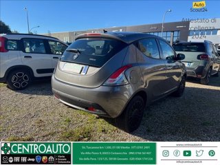 LANCIA Ypsilon 1.0 firefly hybrid Silver s&s 70cv 5p.ti 6