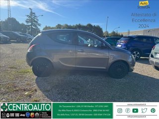 LANCIA Ypsilon 1.0 firefly hybrid Silver s&s 70cv 5p.ti 7