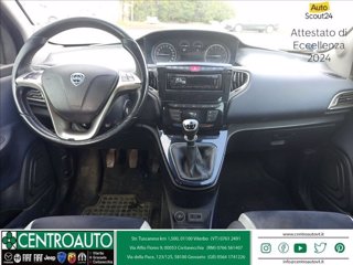 LANCIA Ypsilon 1.2 Gold 69cv my16 11