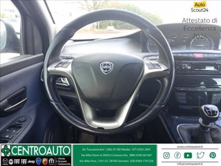 LANCIA Ypsilon 1.2 Gold 69cv my16 12