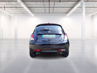 LANCIA Ypsilon 1.0 firefly hybrid Gold Plus s&s 70cv 5p.ti 5