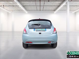 LANCIA Ypsilon 1.0 firefly hybrid Gold s&s 70cv 5p.ti 5