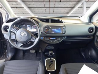 TOYOTA Yaris 5p 1.5h Active 11