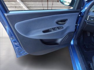 LANCIA Ypsilon 1.0 firefly hybrid Gold s&s 70cv 9