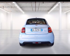FIAT 500e 42 kWh La Prima 5