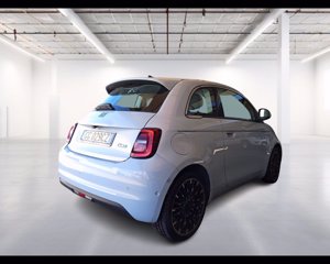 FIAT 500e 42 kWh La Prima 6