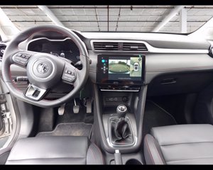 MG ZS 1.5 Classic Luxury 11