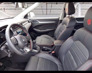MG ZS 1.5 Classic Luxury 9