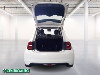 FIAT 500e 42 kWh Passion 25