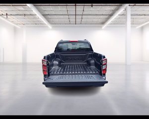 ISUZU D-Max 1.9 crew N60 Nitro Sport 4x4 auto 8