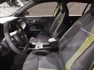 ABARTH 600e 54kWh Turismo 240cv 6