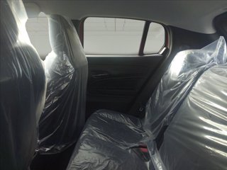 FIAT 600 1.2 hybrid 110cv auto 7