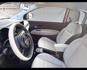 FIAT 500e 3+1 42 kWh La Prima 9