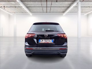 VOLKSWAGEN Tiguan 2.0 tdi Life 150cv dsg 5