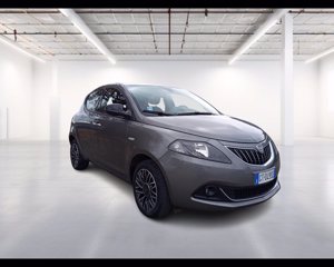 LANCIA Ypsilon 1.0 firefly hybrid Platino s&s 70cv 0