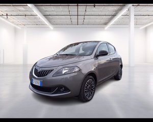 LANCIA Ypsilon 1.0 firefly hybrid Platino s&s 70cv 2
