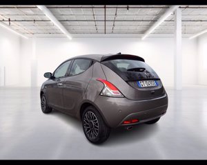 LANCIA Ypsilon 1.0 firefly hybrid Platino s&s 70cv 4