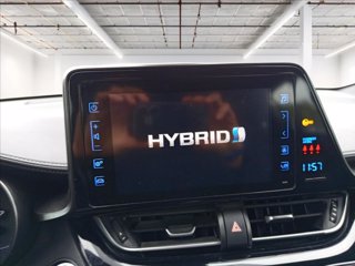 TOYOTA C-HR 1.8h Active 2wd e-cvt 19