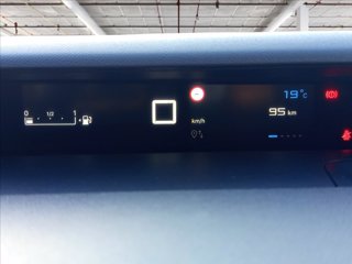 CITROEN C3 1.2 puretech turbo Plus 100cv s&s 17