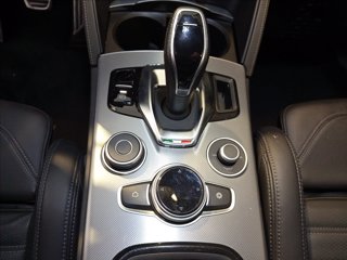 ALFA ROMEO Stelvio 2.2 t Sprint Q4 210cv auto 18