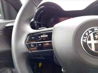 ALFA ROMEO Junior 1.2 ibrida 145cv edct6 15