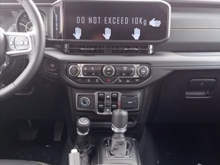 JEEP Wrangler Unlimited 2.0 turbo Sahara auto 14