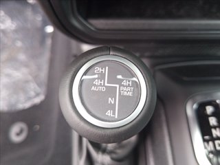 JEEP Wrangler Unlimited 2.0 turbo Sahara auto 19