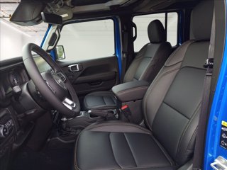 JEEP Wrangler Unlimited 2.0 turbo Sahara auto 9