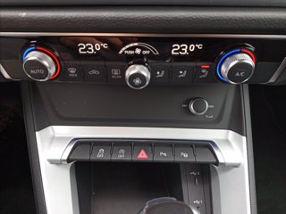 AUDI Q3 35 2.0 tdi Business Advanced s-tronic 23