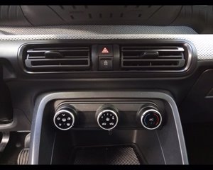 CITROEN C3 1.2 puretech turbo Plus 100cv s&s 14