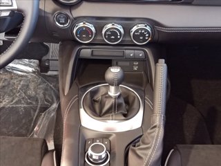 MAZDA MX-5 RF 1.5 Homura 12