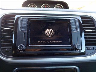 VOLKSWAGEN Maggiolino Cabrio 2.0 tdi Design 110cv 25