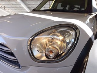 MINI Mini Countryman 1.6 Cooper D Business E6 21