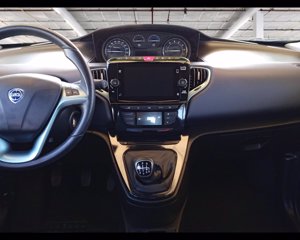 LANCIA Ypsilon 1.0 firefly hybrid Gold s&s 70cv 5p.ti 13