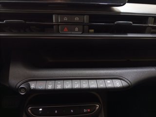 JEEP Avenger 1.2 turbo e-hybrid mhev Altitude fwd 110cv edct6 19