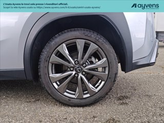 LEXUS UX 250h 2.0 Design 2wd cvt 6