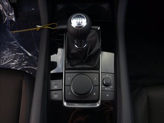 MAZDA 3 4p 2.5 m-hybrid Exclusive Line 140cv 17