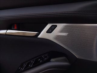 MAZDA 3 4p 2.5 m-hybrid Exclusive Line 140cv 19