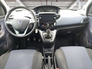 LANCIA Ypsilon 1.0 firefly hybrid Gold Plus s&s 70cv 5p.ti 11