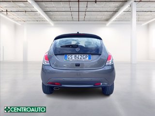 LANCIA Ypsilon 1.0 firefly hybrid Gold Plus s&s 70cv 5p.ti 5