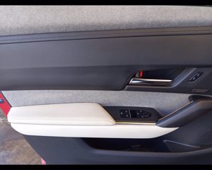 MAZDA MX-30 17,8kWh R EV phev Makoto 15