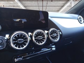 MERCEDES GLA 200 d Executive auto 18