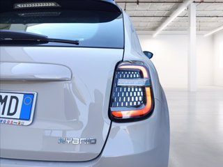 FIAT 600 1.2 hybrid 145cv auto 23