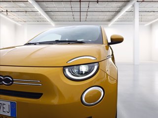 FIAT 500 1.0 hybrid Torino 21