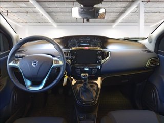 LANCIA Ypsilon 1.0 firefly hybrid Gold Plus s&s 70cv 11
