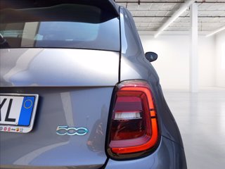 FIAT 500e 42 kWh La Prima 22
