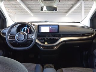 FIAT 500e 42 kWh Icon + 11