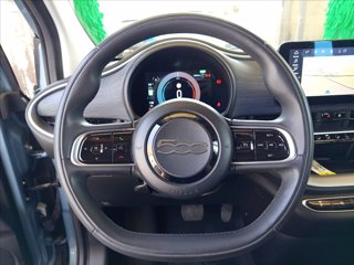 FIAT 500e 42 kWh Icon + 15