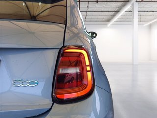 FIAT 500e 42 kWh Icon + 21
